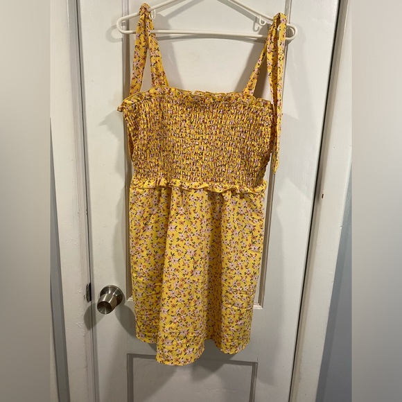 Sun dress - Picture 1 of 5